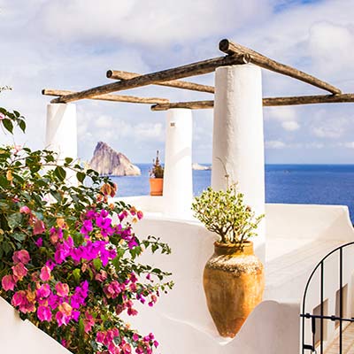 Semester i bondgård på Sicilien i typiska strukturer