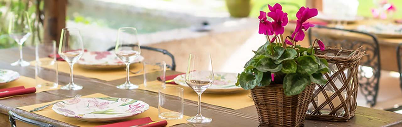 Bondgård med restaurang i Toscana
